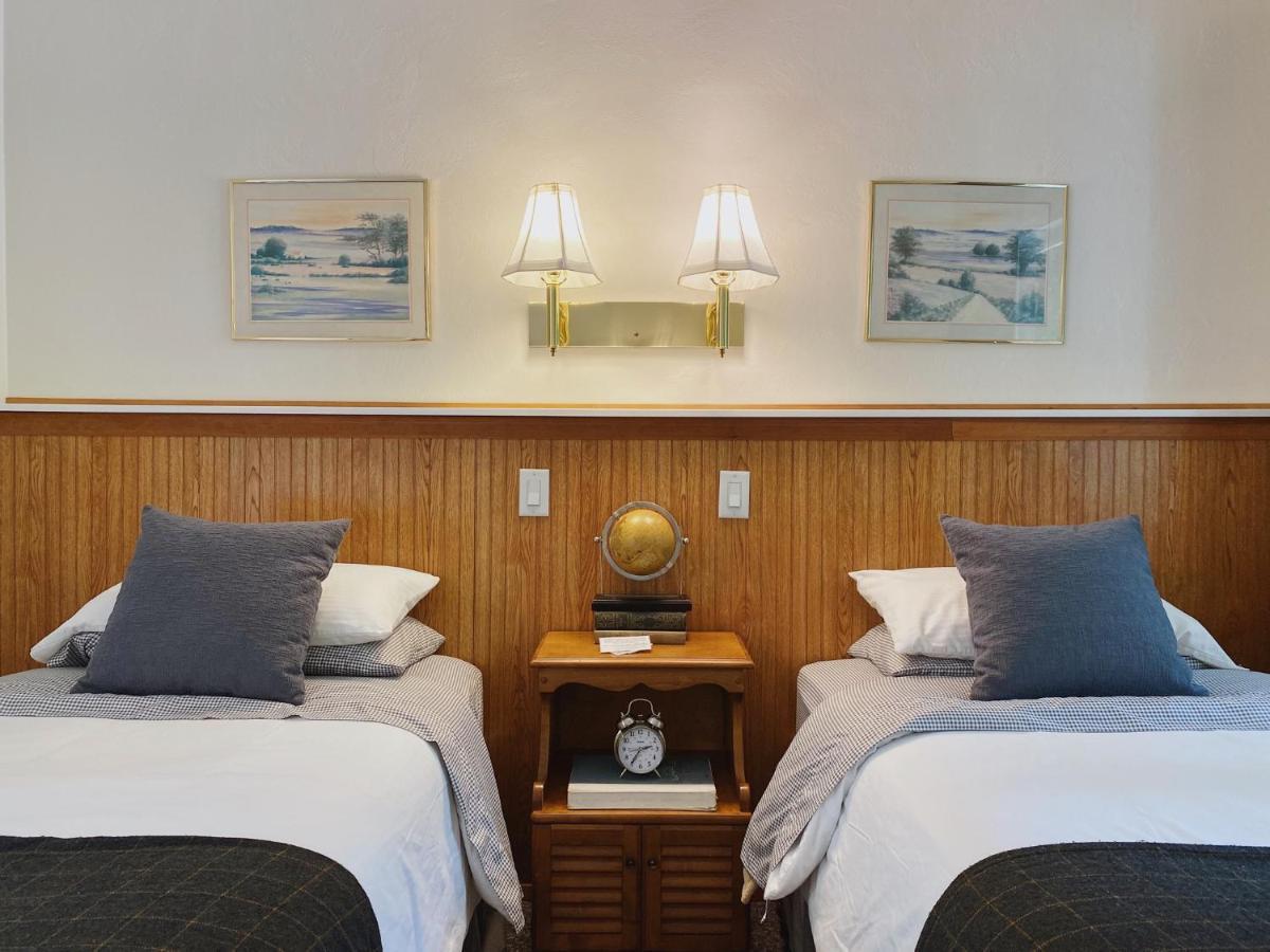 Emerald Valley Inn 포트앤젤레스 외부 사진
